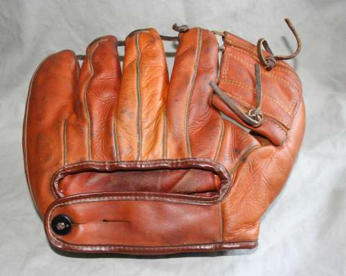 Bobby Schamz Sonnett F4F Back